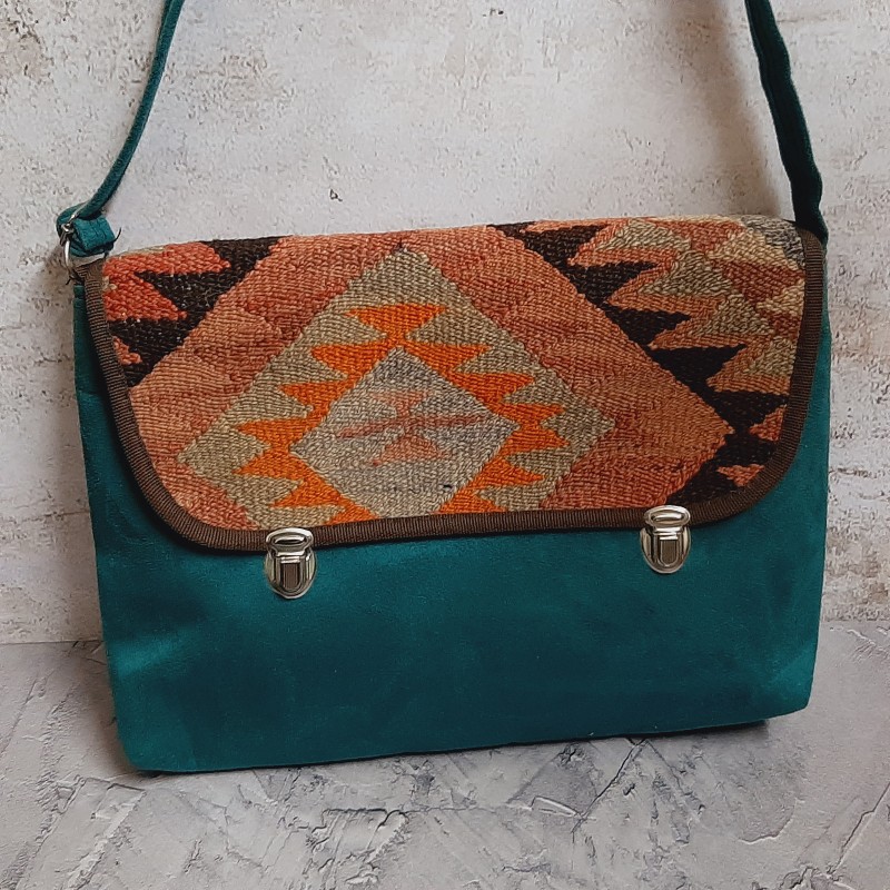 کیف رو دوشی سنتی گلیم طرح کله غازی